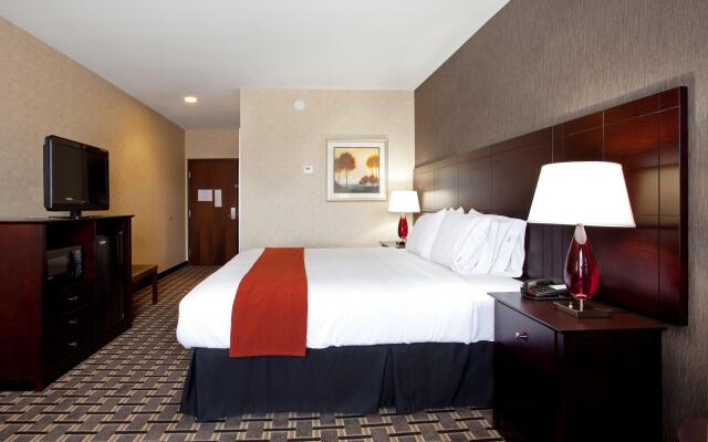 Holiday Inn Express Hotel & Suites AMITE by IHG