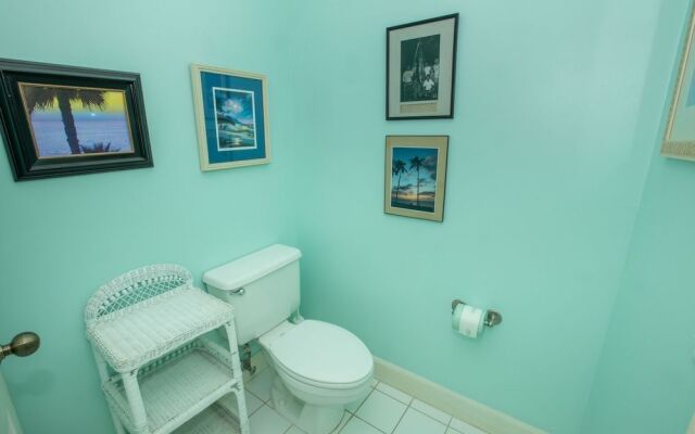 Oceania 307 3 Bedroom Condo by RedAwning