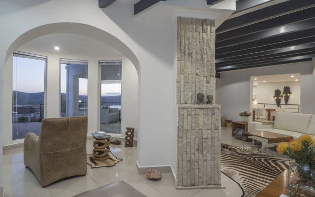 Villa Afrikana Guest Suites