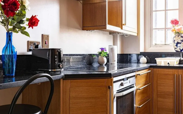 Luxury 2 Bed Chelsea Knightsbridge Horizon