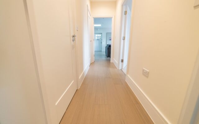 Reading Green Park Village Serviced Apt