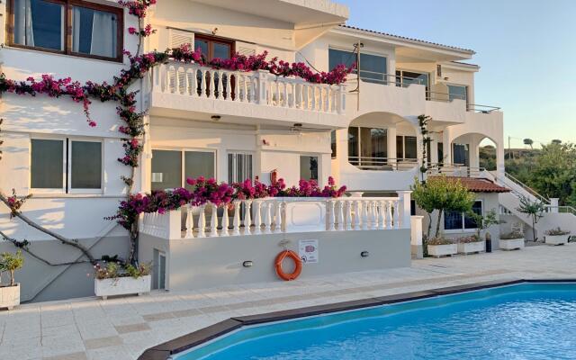 Rouladina Apt 4 in Stalos