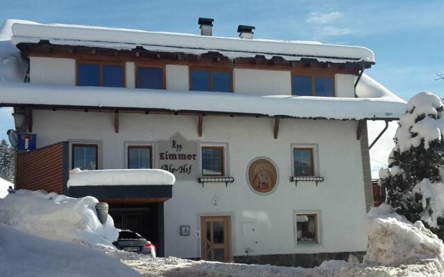 Alp-Hof Apartments