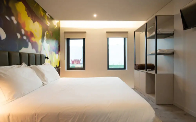Grapple Hotel
