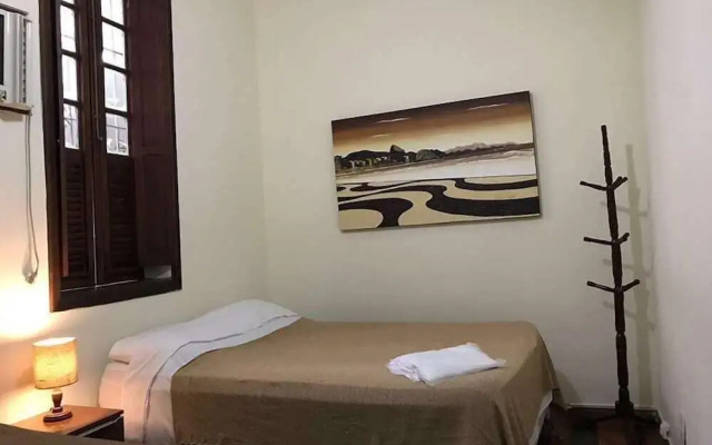 S. Castro 203 - GHS 38137