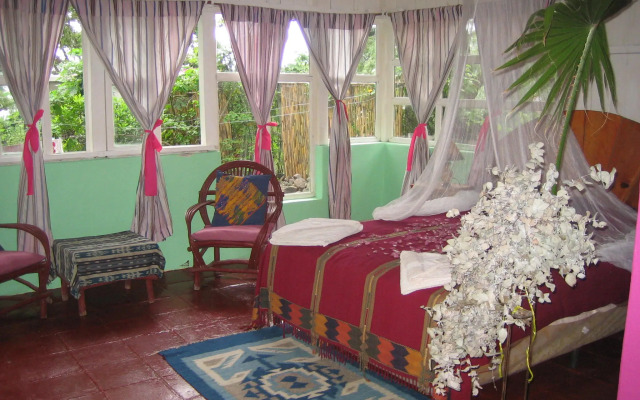 Hotel La Casa Rosa