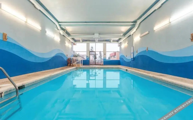 Ramada Coquitlam