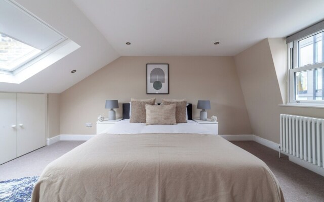 5 Bed Apartment in Hammersmith