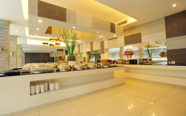 Aunchaleena Grand Hotel
