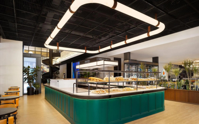 GRAVITY JOSUN Seoul Pangyo, Autograph Collection