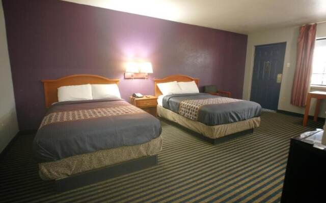 Texas Inn Aiport McAllen