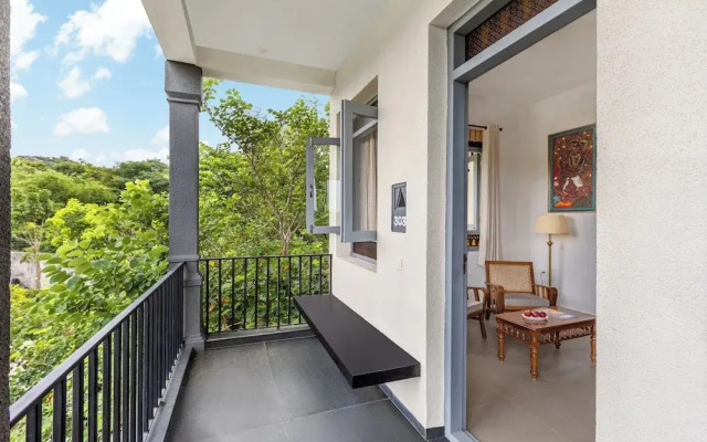 Sterling Hibis Vellore