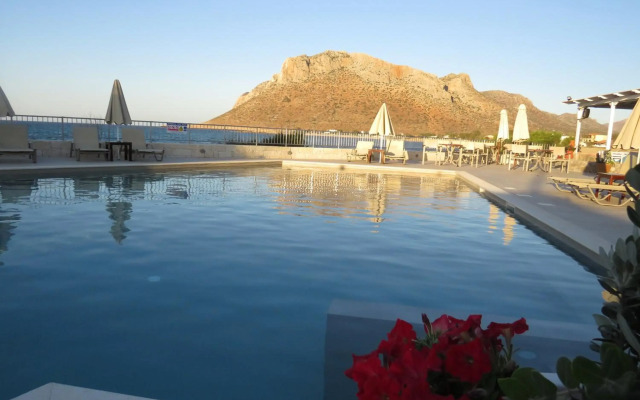 Blue Beach Villas Apartments