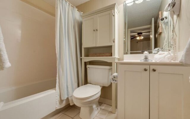 Pelican Beach 102 1 Bedroom Condo