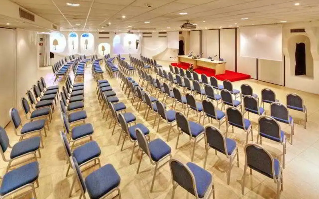 Jaspe Hotel, Manor Living