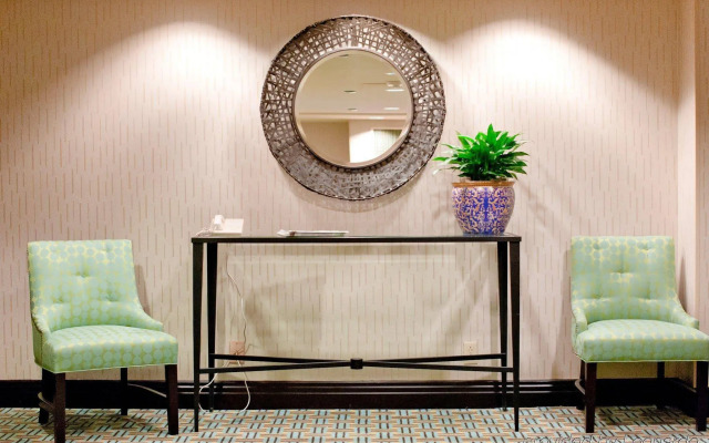 Crowne Plaza St. Louis Airport by IHG