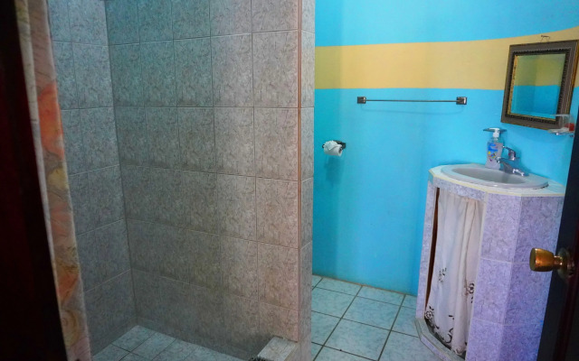 See Belize Sea View BAY Studio