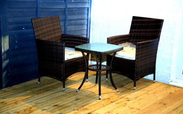 A Modern, Comfy Newly Remodeled 2bd House