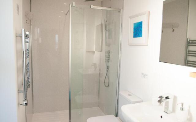 Croft 7 Geary Self Catering Studio