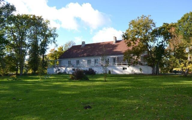 Haeska Manor