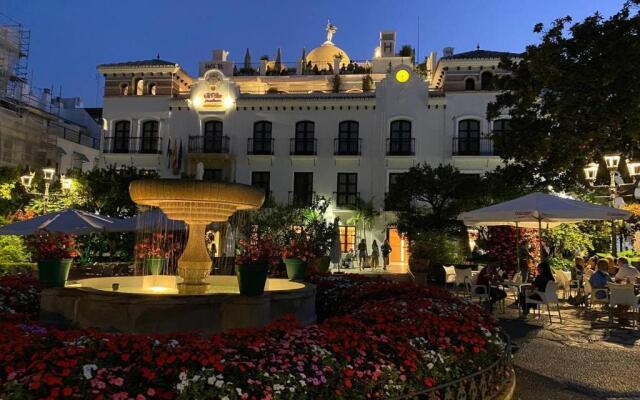 Estepona Seaview Apartment SELETUR