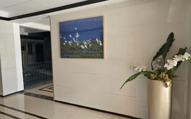 Beihai Yintan Lecheng Meiyu Seascape Apartment Hotel (Yintan Branch)