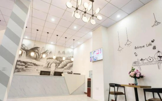 Guilin Fanke Preferential Hotel (Liangjiang Airport Branch)