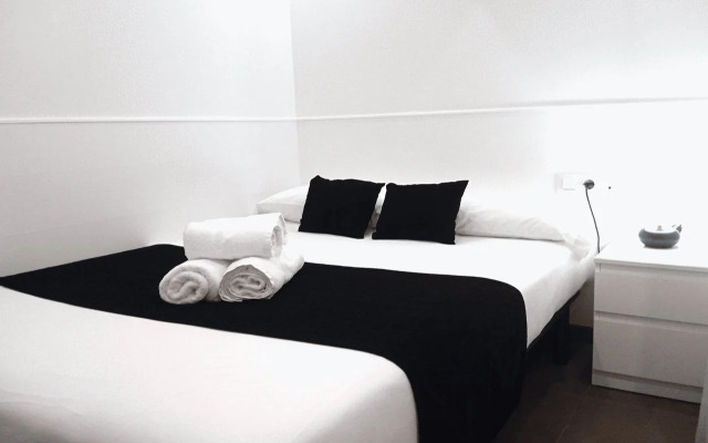 Laramond Barcelona Rooms
