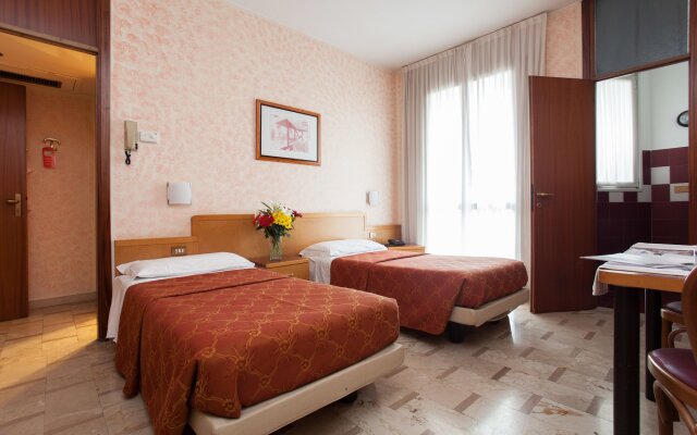 IH Hotels Milano ApartHotel Argonne Park