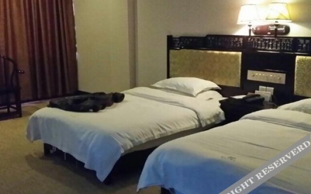 派柏·云酒店(贺州八达西路店)