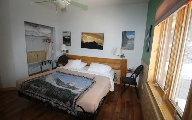 York Creek Bed and Breakfast