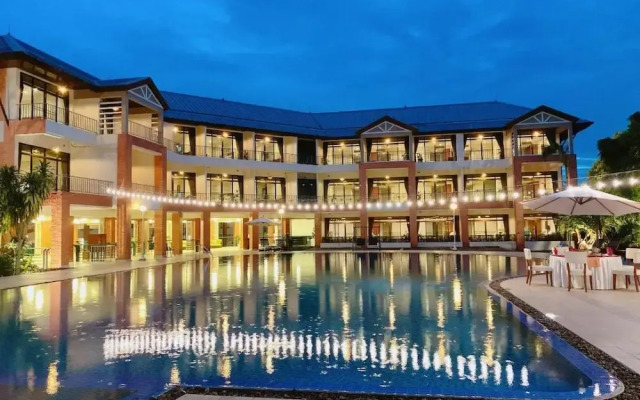 Eco Hotel by Thammasat