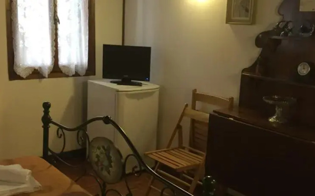 Lando un nido d'amore