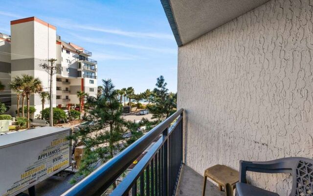 Ocean Reef by Elliott Beach Rentals