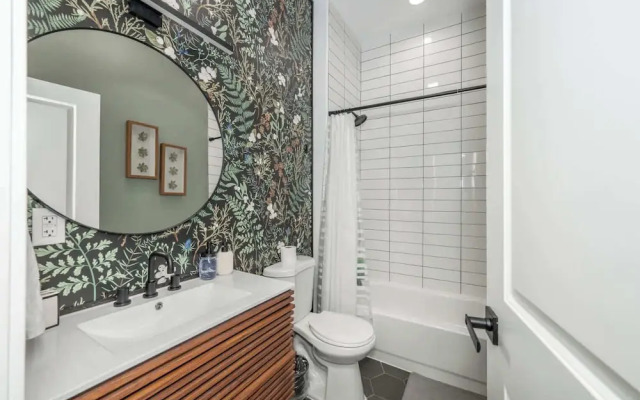 The Baymiller Row - For 6!