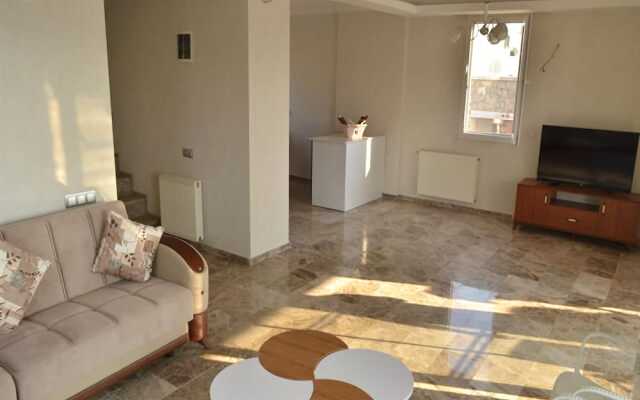 New Age Villa Toker