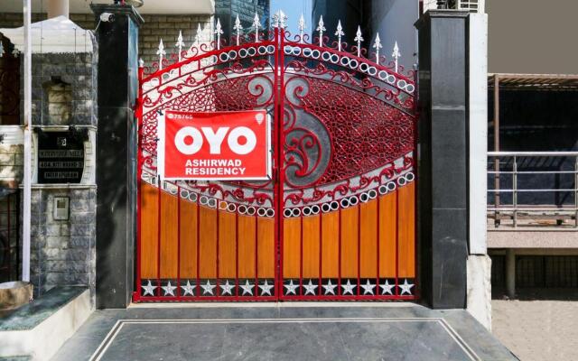 OYO 75765 Ashirwad Residency