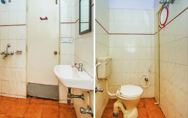 OYO 649 Hotel Ajantha Trinity Inn