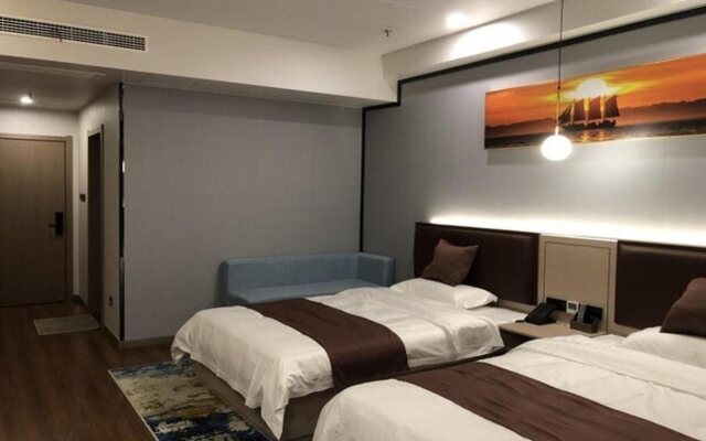 GYA Taixing Hongqiao Plaza Hotel