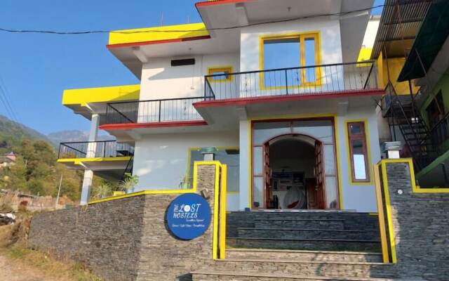 The Lost Hostels-Bir - Landing Site
