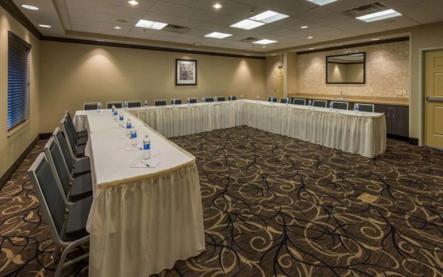 Hampton Inn & Suites Reno