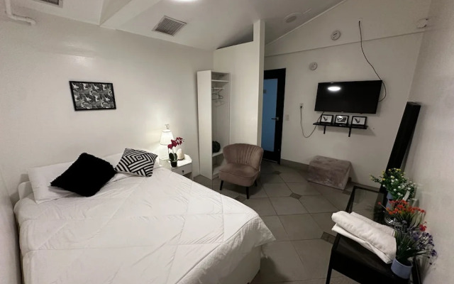 Culver City Hostel