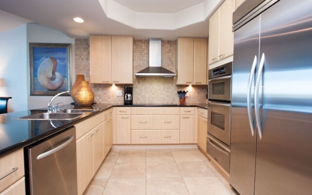 Crd1005 3 Bedroom Condo