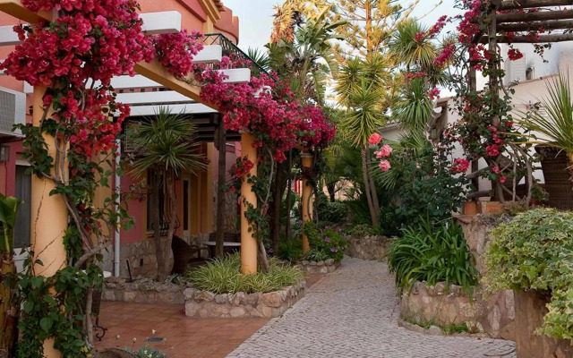 Villas D. Dinis Charming Residence - Adults Only