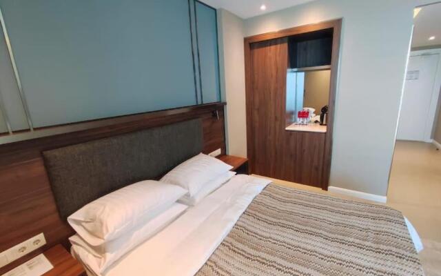 Leo Group BEST STUDIO 2309 Alliance Palace