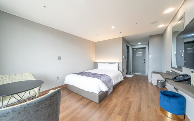 Sanbangsan Hotel
