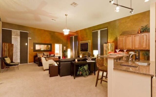 Acacia Loft By Signature Vacation Rentals