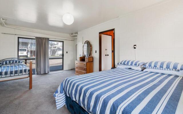 Downtown Mountview - Mt Maunganui Holiday Home