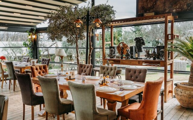 Doors Urla Hotel & Bungalows