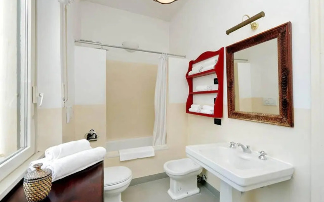 Sant Onofrio Terrace Apartment